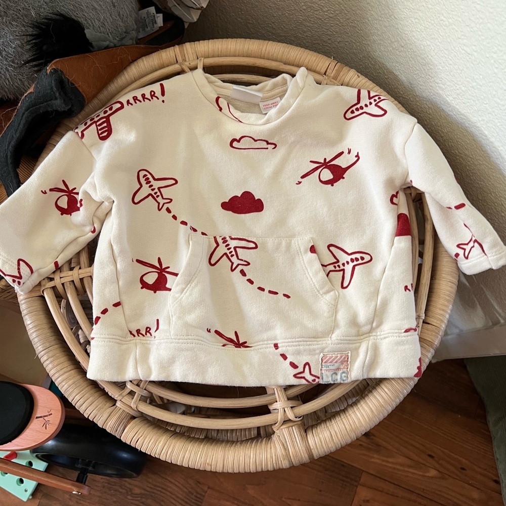 Zara 6-9 month sweatshirt